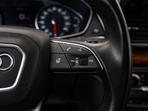 Used 2022 Audi Q5 2.0T Premium w/ Convenience Package image 30