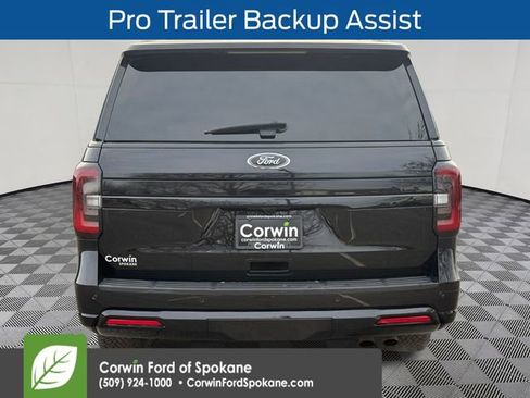 Used 2022 Ford Expedition Max Limited image 21
