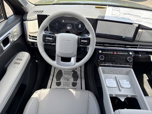 New 2026 Hyundai Santa Fe Limited FWD image 18