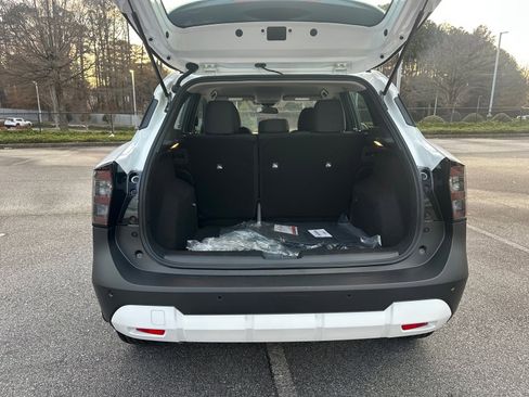 New 2026 Nissan Kicks S image 18