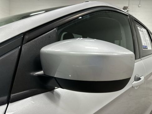 Used 2015 Ford Escape SE image 12