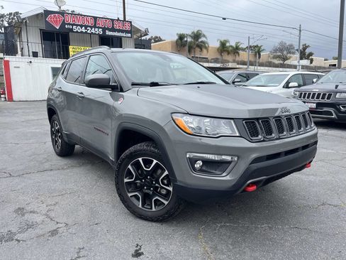 Used 2021 Jeep Compass Trailhawk w/ Sun and Sound Group image 2
