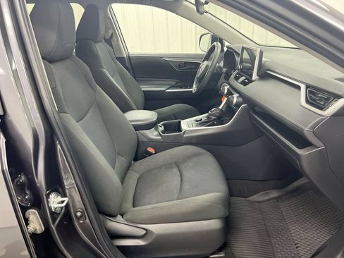 Used 2023 Toyota RAV4 LE AWD/4WD image 22