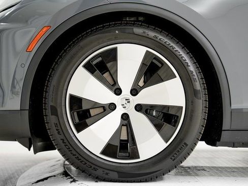 New 2026 Porsche Macan 4 Electric image 28