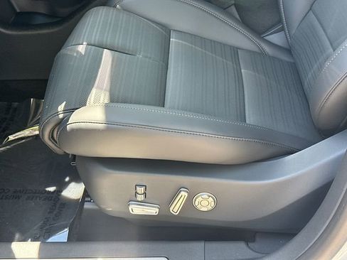 New 2026 Lincoln Nautilus Reserve AWD/4WD image 10