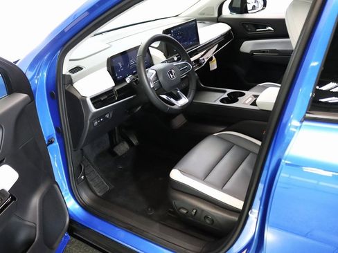 Used 2025 Honda Prologue Touring image 15