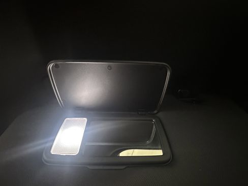 Certified 2025 Subaru Forester Limited image 16