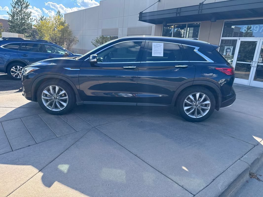 Used 2021 INFINITI QX50 Luxe AWD/4WD image 11
