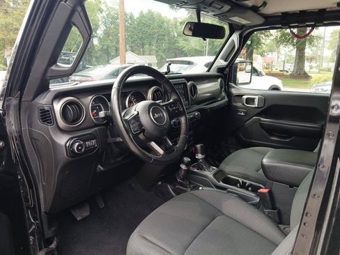 Used 2020 Jeep Wrangler Unlimited Sport S AWD/4WD image 17
