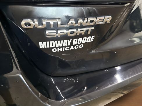 Used 2022 Mitsubishi Outlander Sport ES FWD image 8