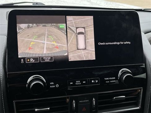 Used 2022 Nissan Armada Platinum w/ Captain's Chairs Package image 18