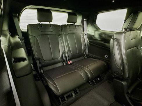 New 2025 Jeep Grand Cherokee L Limited image 32