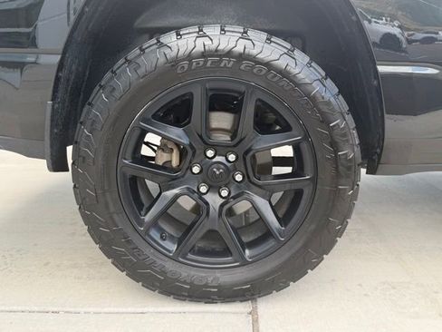 Used 2023 RAM 1500 Laramie AWD/4WD image 8