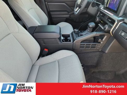 New 2026 Toyota 4Runner SR5 image 12