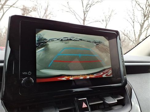 Certified 2025 Toyota Corolla LE image 19