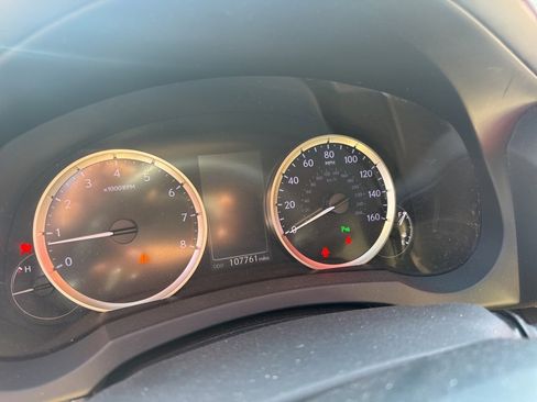 Used 2015 Lexus IS 250 image 9