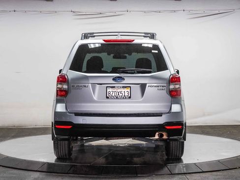 Used 2016 Subaru Forester 2.5i Premium AWD/4WD image 3