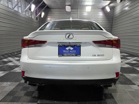 Used 2018 Lexus IS 300 w/ Comfort Package image 5