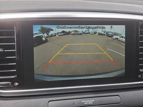 Used 2020 Kia Sportage EX FWD image 17