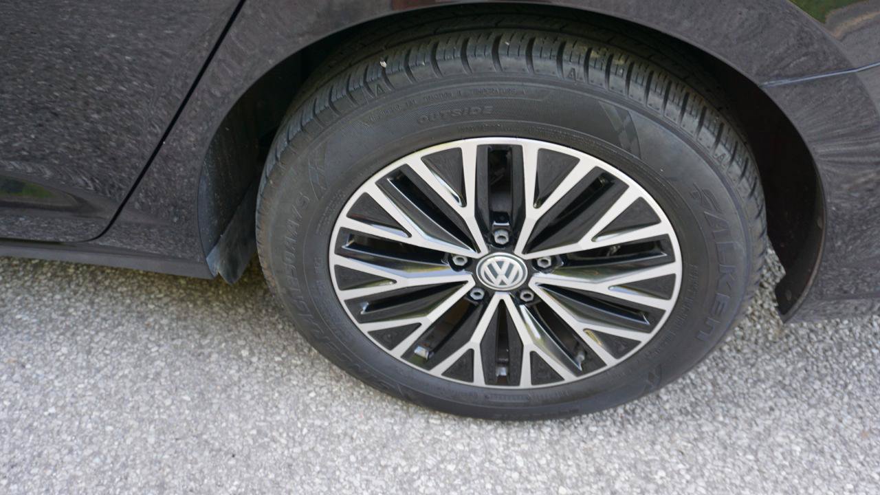 Used 2019 Volkswagen Jetta SE FWD image 10
