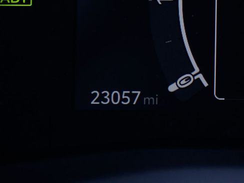 Used 2025 Toyota Camry SE image 22