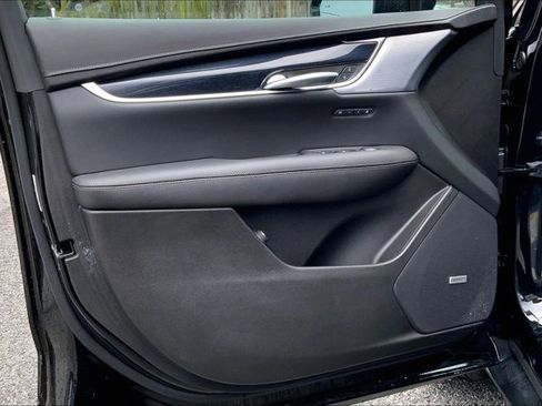 Used 2024 Cadillac XT5 Premium Luxury image 23