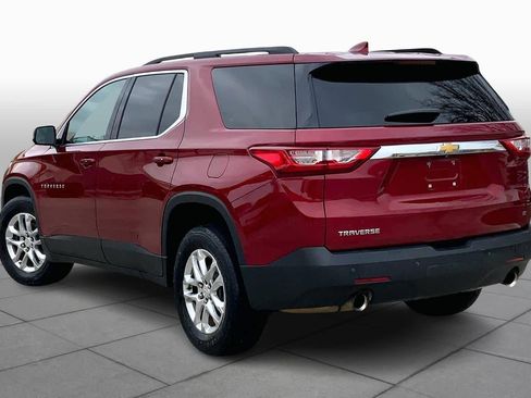 Used 2020 Chevrolet Traverse LT image 12