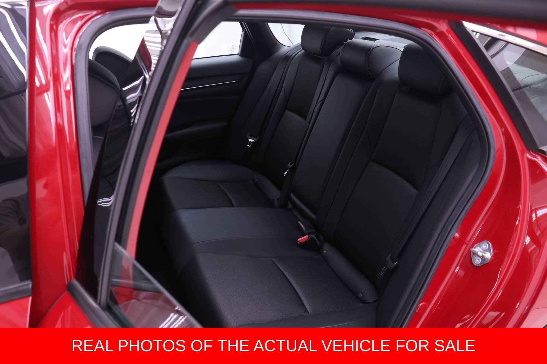 Used 2020 Honda Accord Sport image 10