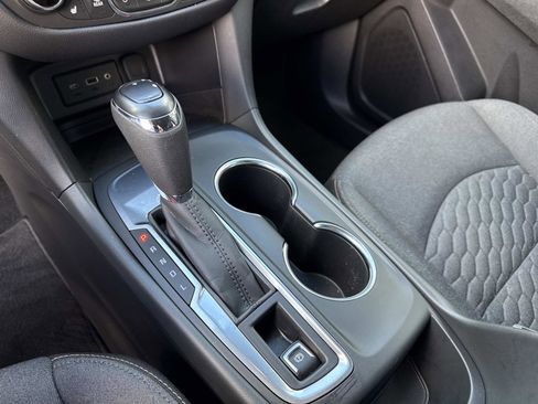 Used 2021 Chevrolet Equinox LT image 27