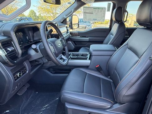 New 2026 Ford F350 4x4 Crew Cab Super Duty image 15