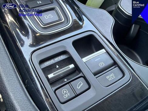 Used 2025 Honda Pilot EX-L image 27