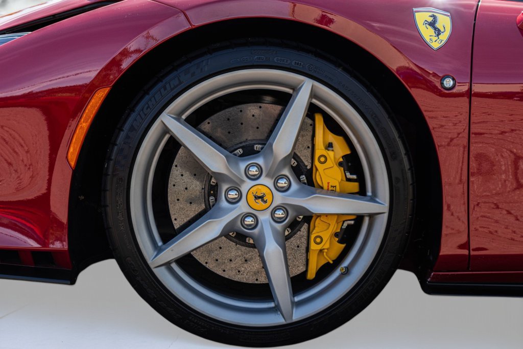 Certified 2022 Ferrari F8 Tributo RWD image 62