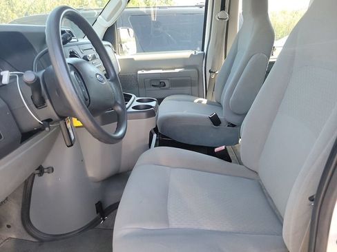 Used 2012 Ford E-350 and Econoline 350 XLT RWD image 7