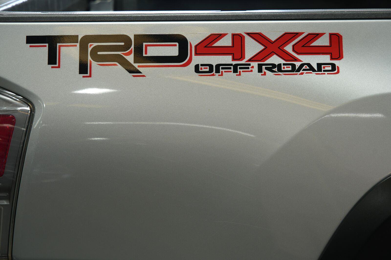 Used 2020 Toyota Tacoma TRD Off-Road w/ Technology Package AWD/4WD image 26
