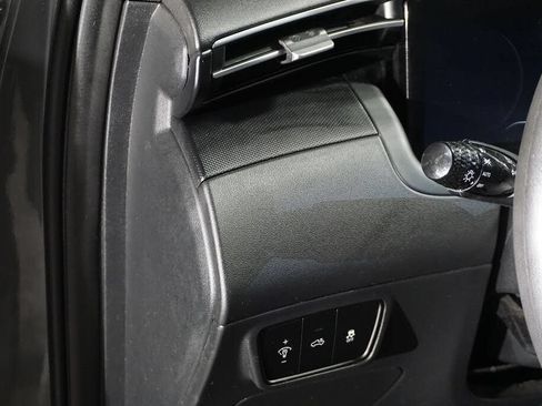 Used 2022 Hyundai Santa Cruz SEL w/ Activity Package FWD image 12
