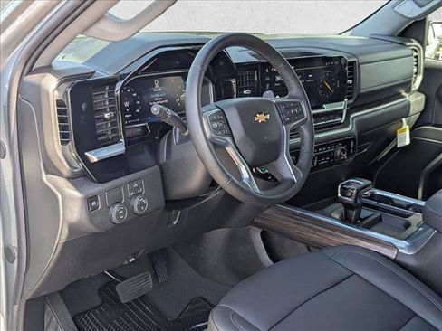 New 2026 Chevrolet Silverado 1500 LT w/ Leather Package RWD image 3