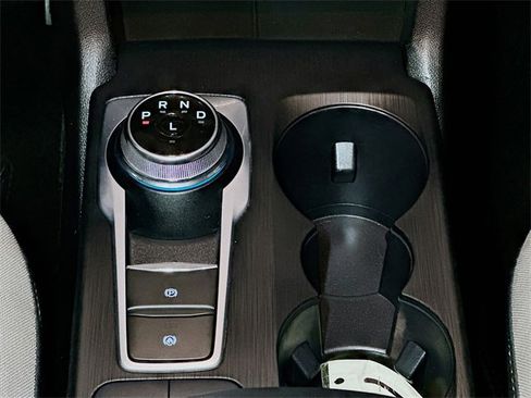 Certified 2022 Ford Escape SE w/ SE Sport Appearance Package image 14