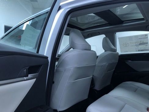 New 2026 Toyota Camry XLE image 11