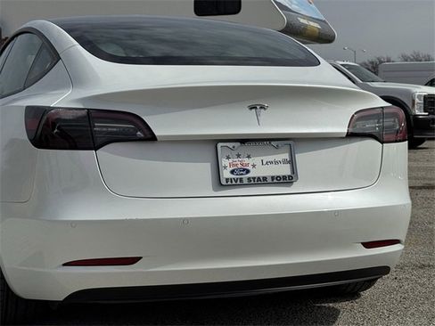 Used 2021 Tesla Model 3 Standard Range image 7
