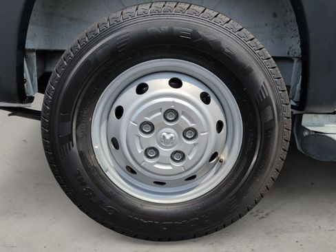 Used 2023 RAM ProMaster 2500 image 10