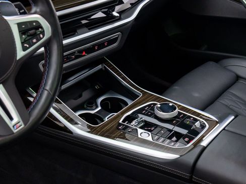 Used 2024 BMW X7 M60i w/ Executive Package image 11