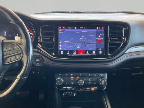 Used 2024 Dodge Durango GT RWD image 9