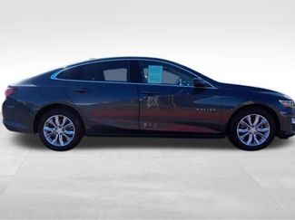 Used 2019 Chevrolet Malibu LT video 2