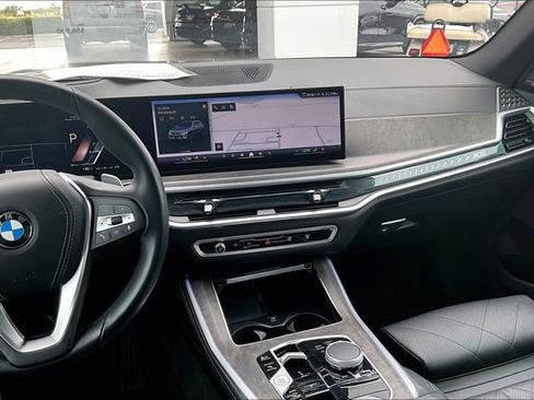 Used 2025 BMW X5 sDrive40i RWD image 6