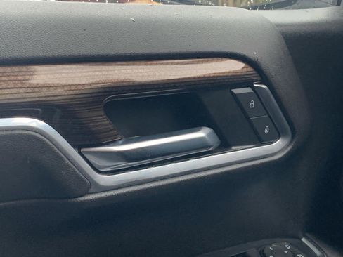 Certified 2022 Chevrolet Silverado 1500 LT image 23