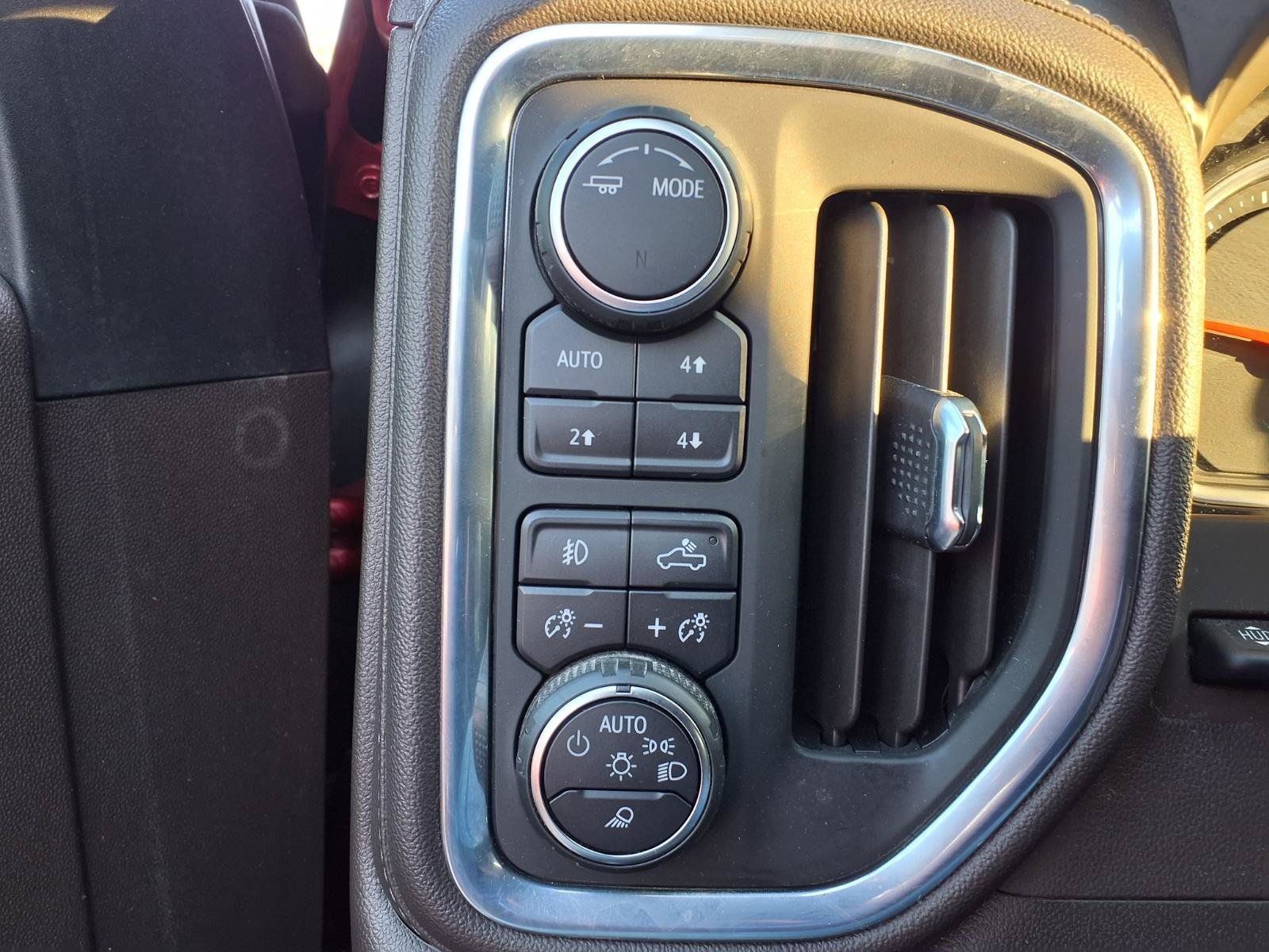 Used 2022 Chevrolet Silverado 3500 LTZ w/ LTZ Texas Edition AWD/4WD image 25