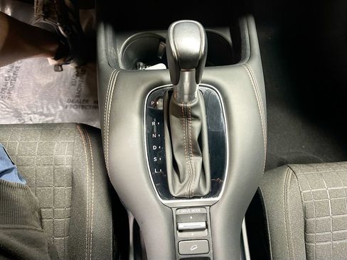 Used 2024 Honda HR-V Sport image 16