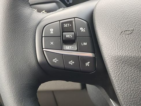 Used 2024 Ford Transit 350 XLT image 23