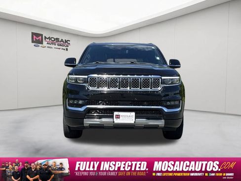 Used 2022 Jeep Grand Wagoneer Series II w/ Premium Group II AWD/4WD image 2