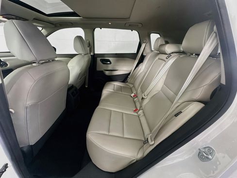 Used 2023 Nissan Rogue SV w/ SV Premium B Package FWD image 27